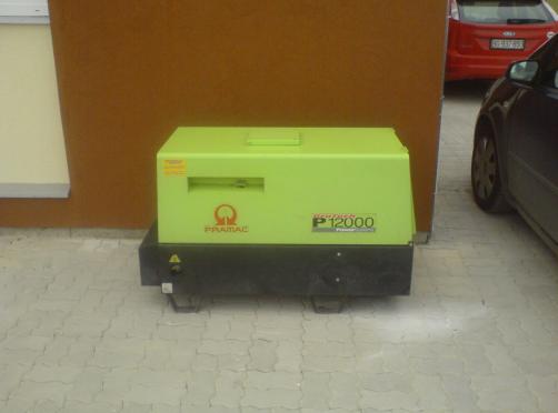 PRAMAC P12000